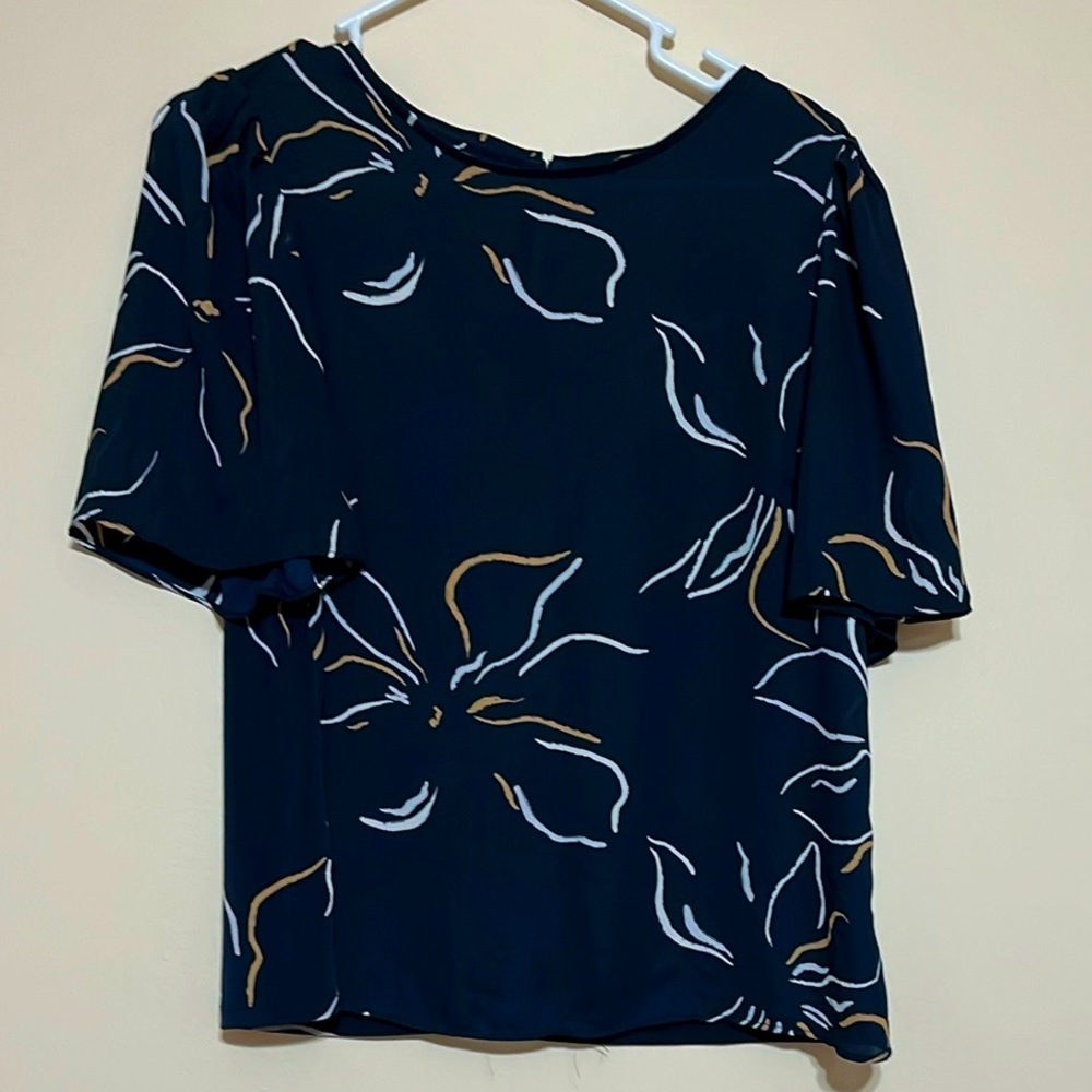 Ann Taylor Factory Floral Print Top Sz Small